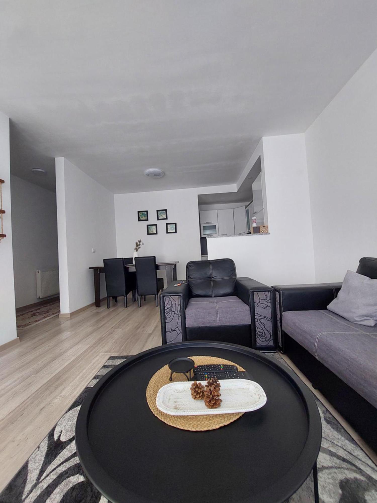 Private Apartments Prishtina Prishtinë Luaran gambar