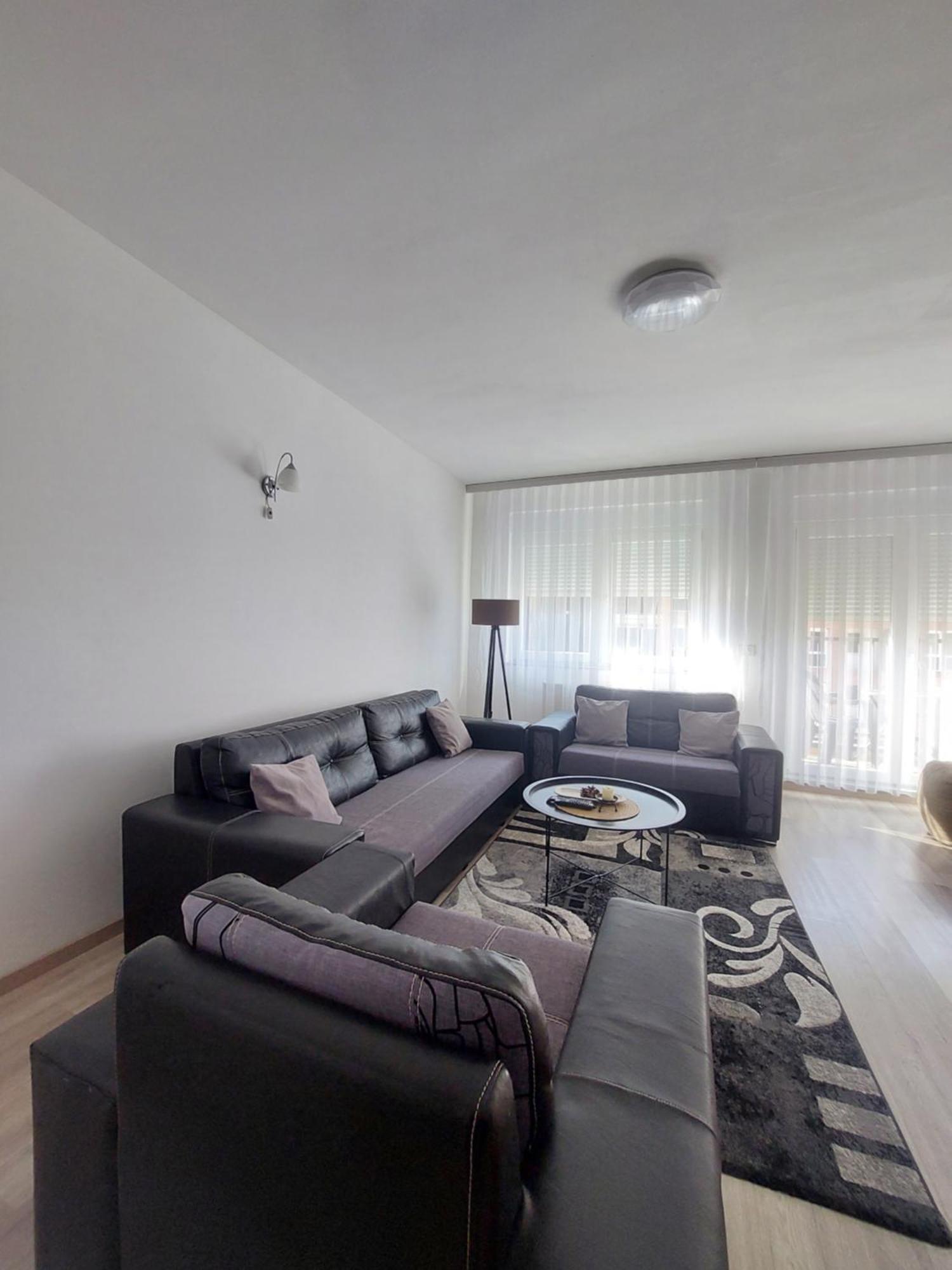 Private Apartments Prishtina Prishtinë Luaran gambar