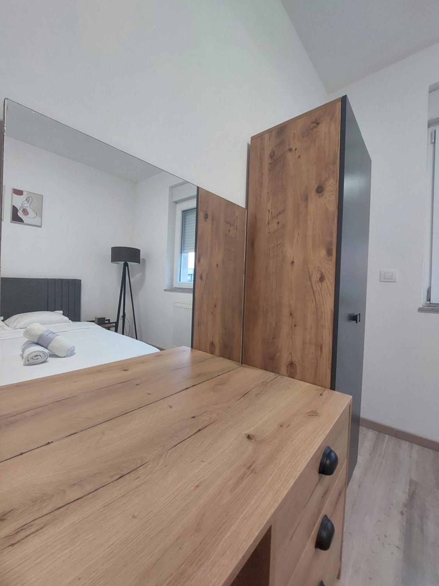 Private Apartments Prishtina Prishtinë Luaran gambar