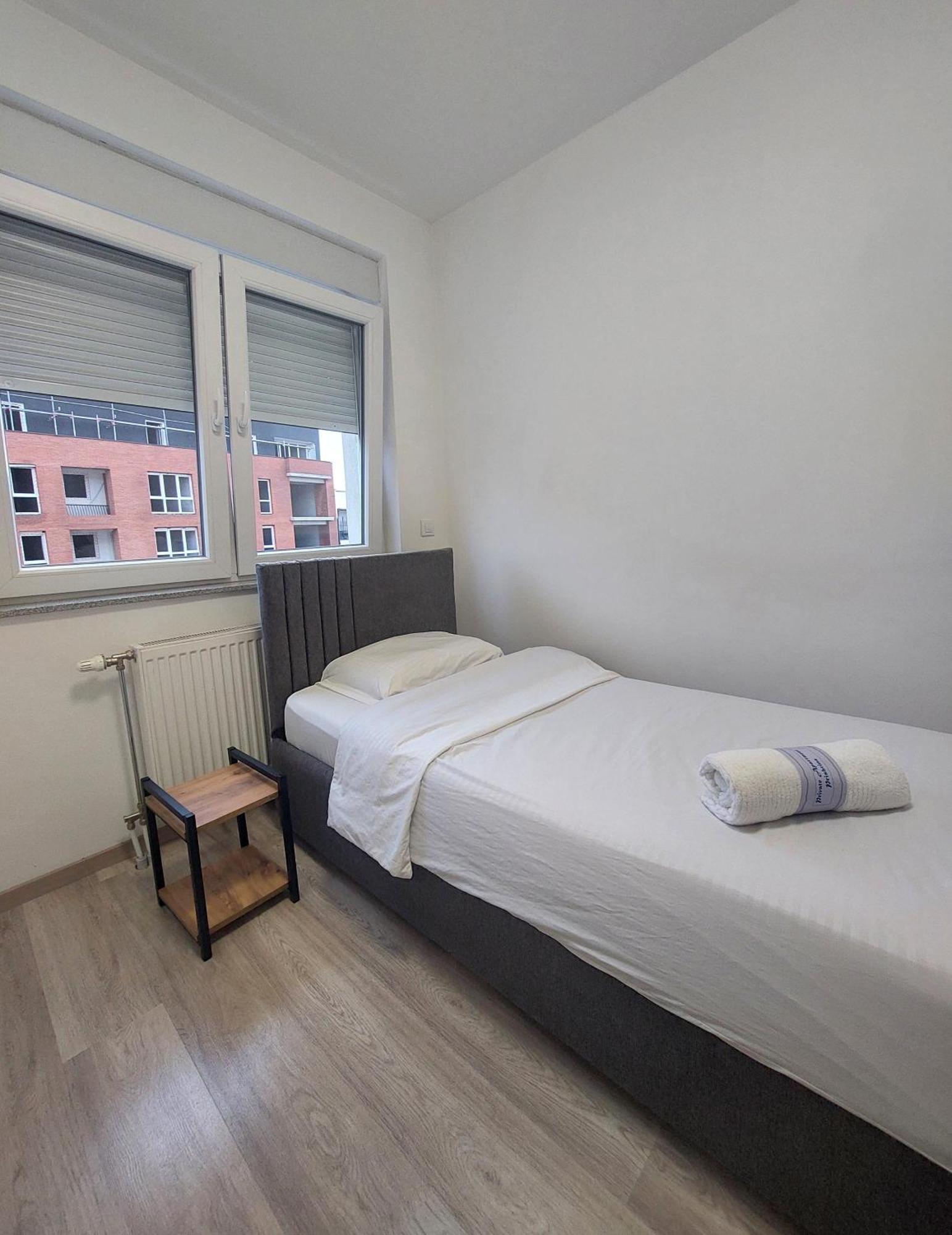 Private Apartments Prishtina Prishtinë Luaran gambar
